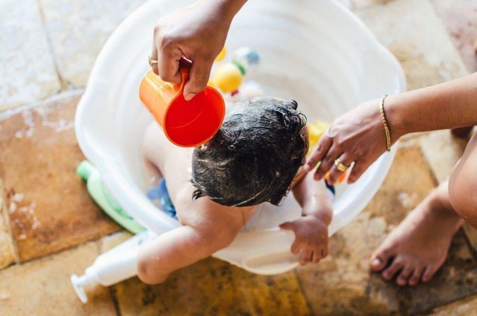 Hair Wash untuk Bayi: Arti, Cara Memilih, dan Frekuensi Pakainya Hair Wash untuk Bayi: Arti, Cara Memilih, dan Frekuensi Pakainya